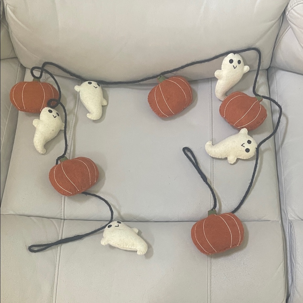 Halloween Ghost and Pumpkin Garland